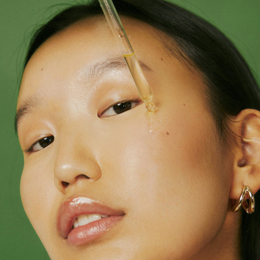 Face Cream for Dry Sensitive Skin: A Plastic Surgeon’s Winter Hydration Protocol